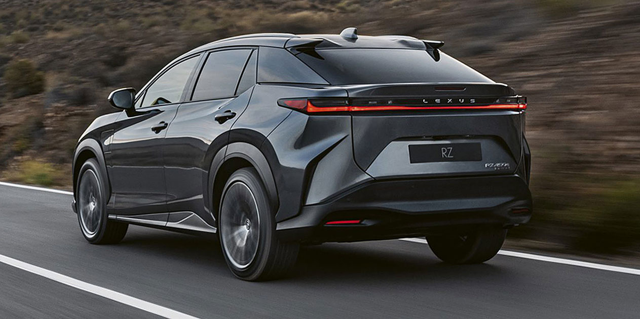 Lexus RZ 450e