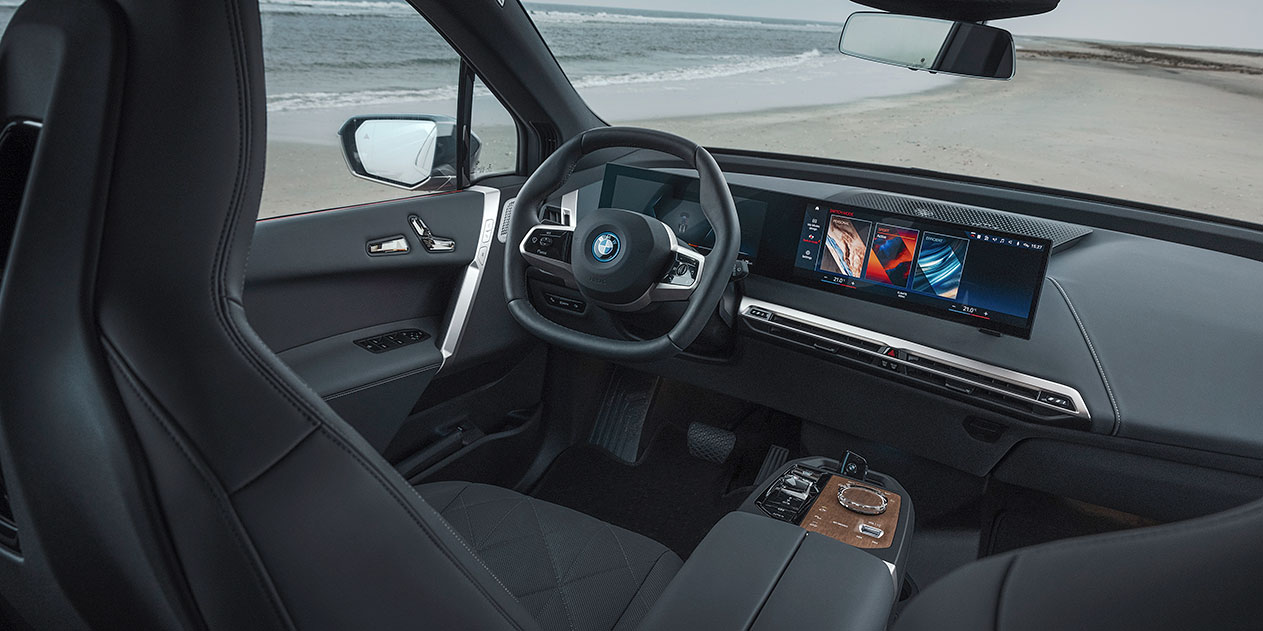 BMW iX